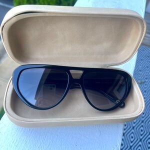 Chloe cat eye sunglasses with case